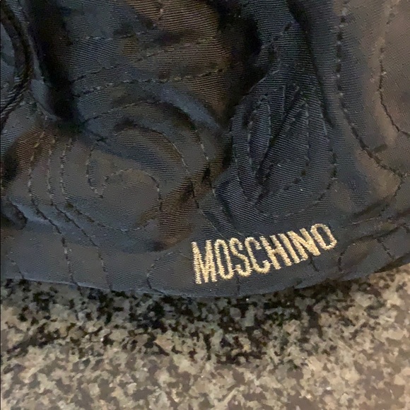 Cute Moschino bag. - Picture 7 of 7